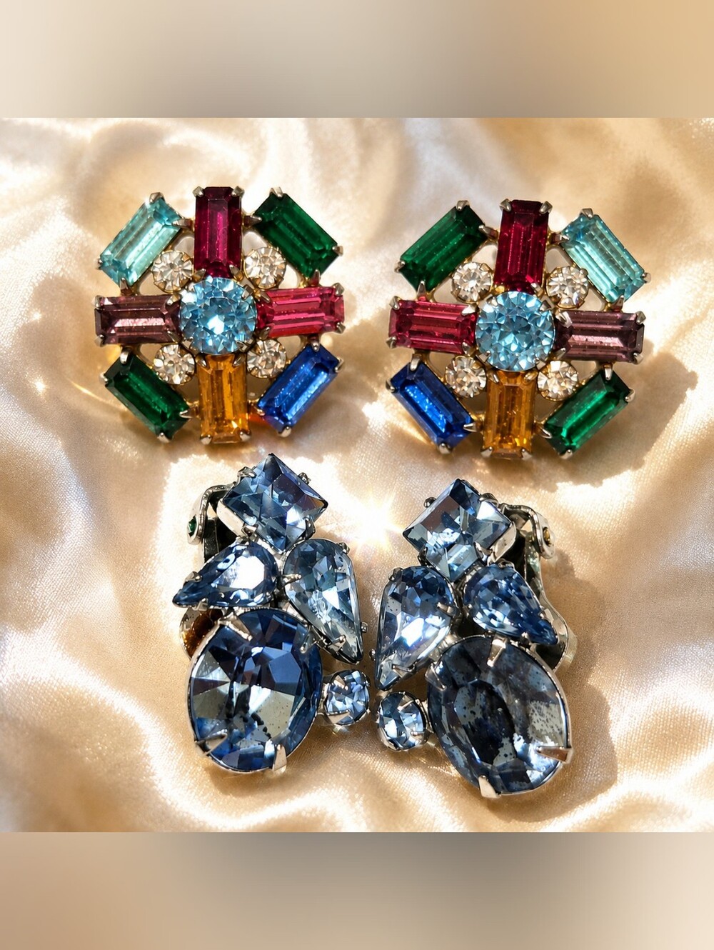 ✨ Vintage Mid-Century Rhinestone Earrings – 2 Pair Set✨